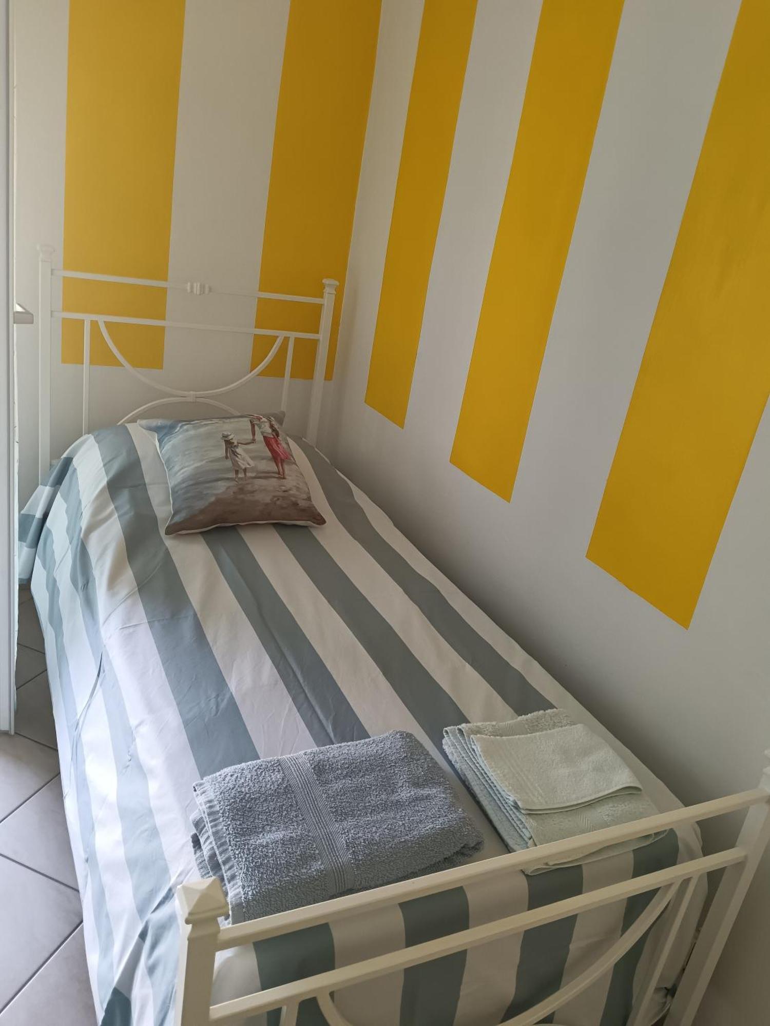 A Casa Di Berna E Tere Apartment Venturina Terme Bagian luar foto