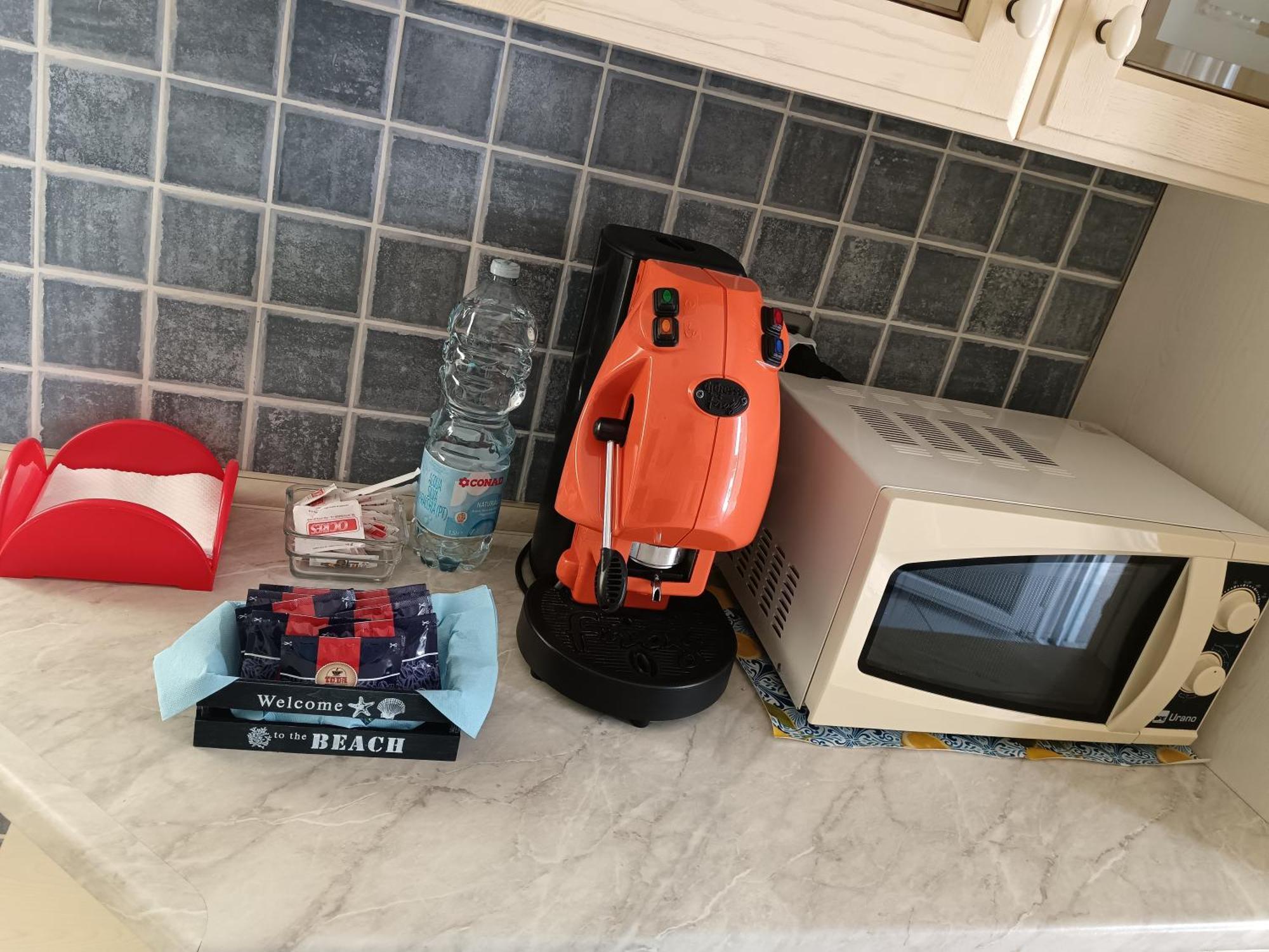 A Casa Di Berna E Tere Apartment Venturina Terme Bagian luar foto